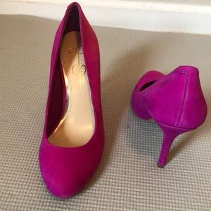 Jessica Simpson Fuchsia Pumps